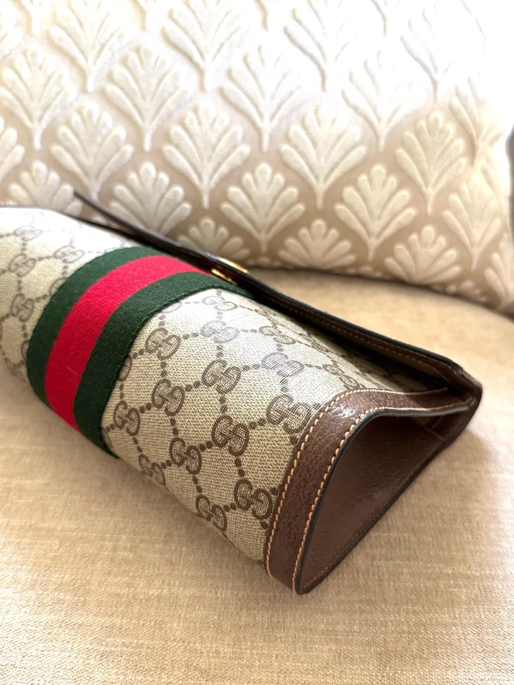 N/A authentic gucci